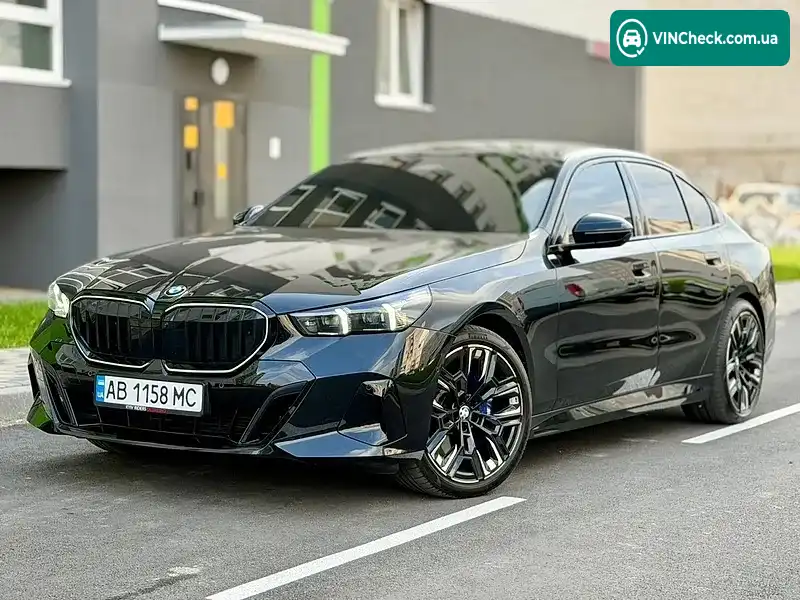 BMW 5 Series 2025, фото з оголошення 1 з 20, VIN WBA31FL050CU98152