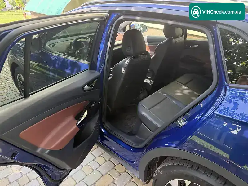 Volkswagen ID.4 2022, фото з оголошення 2 з 21, VIN WVGTMPE22NP061039
