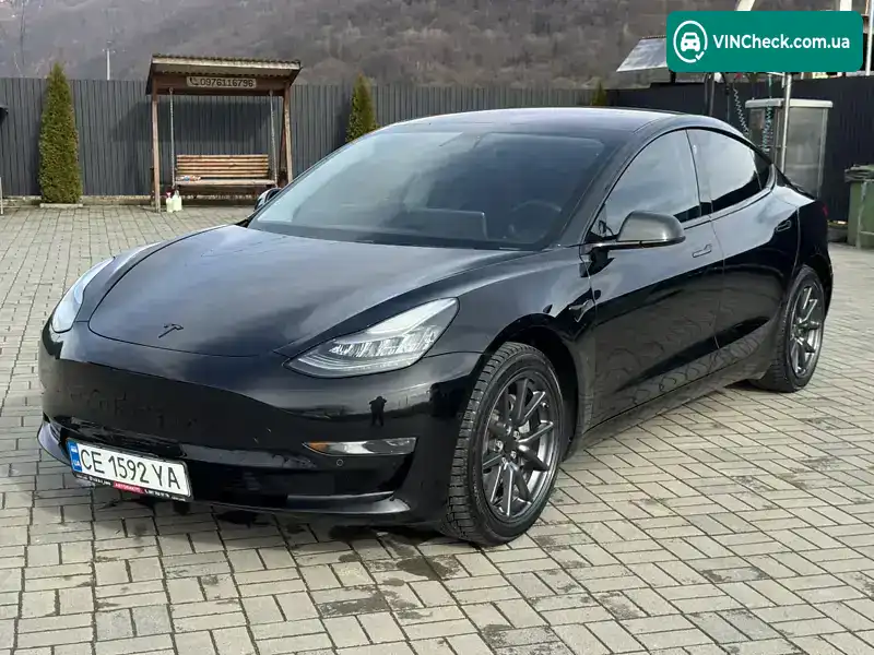 Tesla Model 3 2019, фото з оголошення 2 з 21, VIN 5YJ3E1EA6KF192986