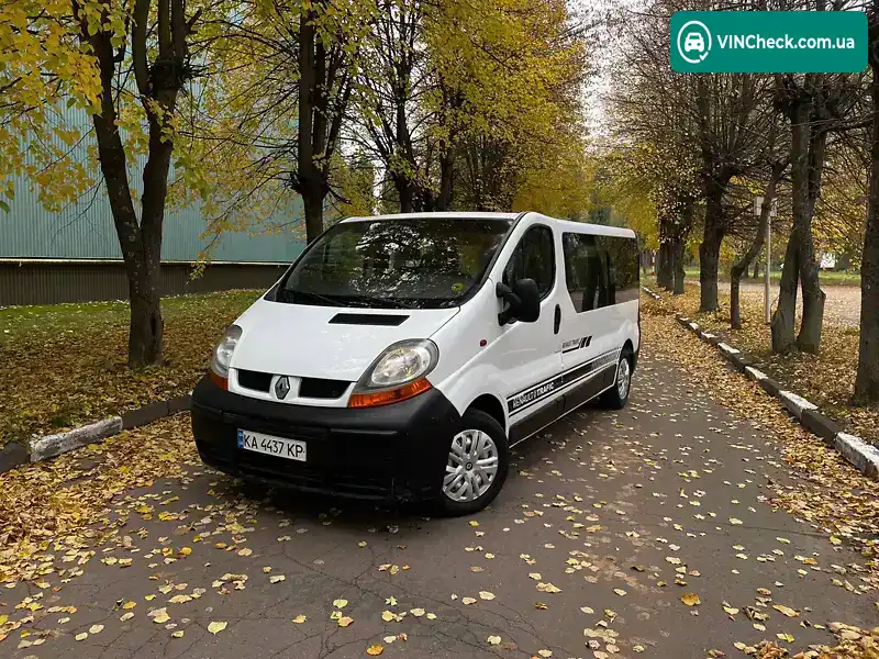 Renault Trafic 2002, фото з оголошення 2 з 20, VIN VF1FLBBB52V157028