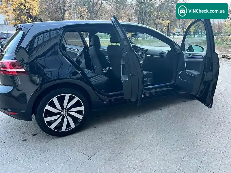 Volkswagen Golf 2016, фото з оголошення 1 з 20, VIN WVWZZZAUZGW811181