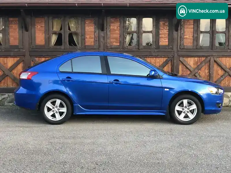 Mitsubishi Lancer 2009, фото з оголошення 1 з 2, VIN JMBLTCX3A9U000400