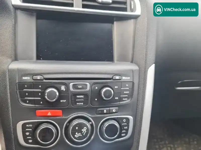 Citroen DS4 2015, фото з оголошення 1 з 9, VIN VF7NXRHHAFY506780