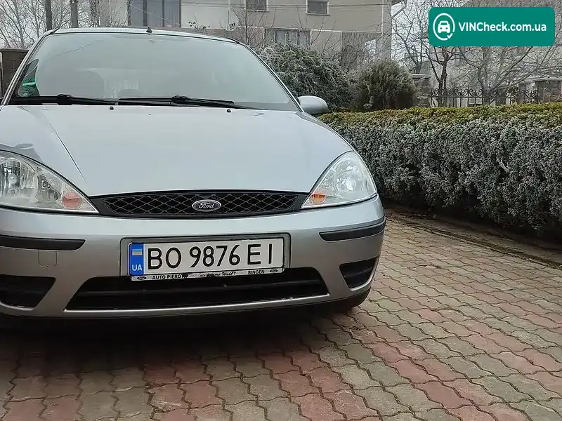 Ford Focus 2003, фото з оголошення 2 з 19, VIN WF0BXXGCDB3L19107