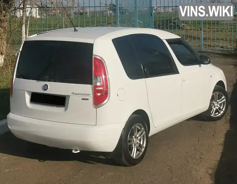 Skoda Roomster 2010, фото з оголошення 1 з 21, VIN TMBND45J9BB600137