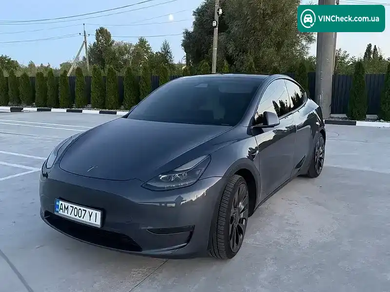 Tesla Model Y 2023, фото з оголошення 2 з 20, VIN 7SAYGDEF1PF833307