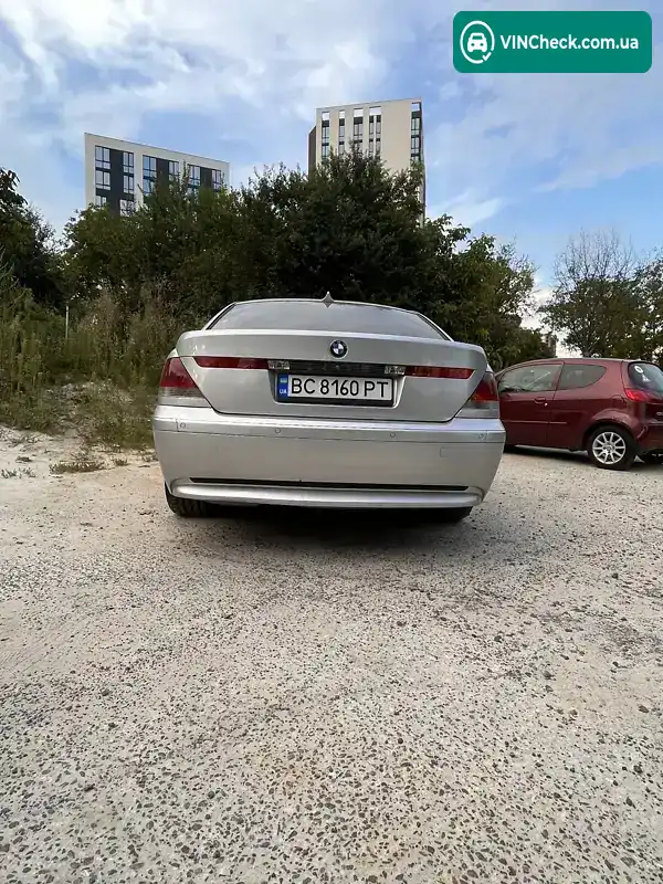 BMW 7 Series 2003, фото з оголошення 2 з 11, VIN WBAGM21090DR52028