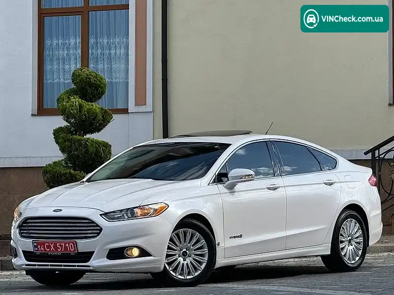 Ford Fusion 2013, фото з оголошення 2 з 20, VIN 3FA6P0LU6DR335201