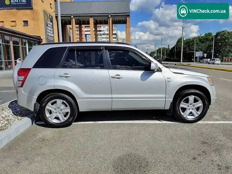 Suzuki Grand Vitara 2007, фото з оголошення 2 з 20, VIN JS3TD947284101141