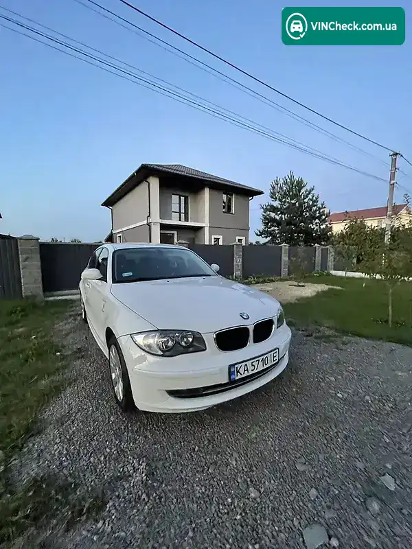 BMW 1 Series 2009, фото з оголошення 2 з 20, VIN WBAUE31040E182482