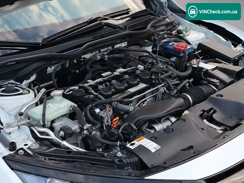 Honda Civic 2018, фото з оголошення 2 з 12, VIN SHHFK7H27JU234768