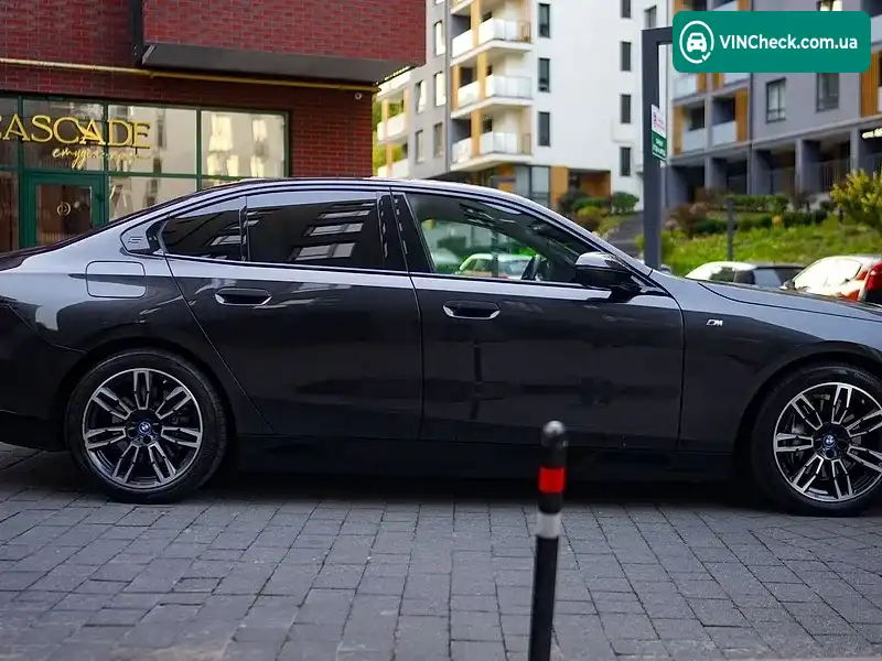 BMW i5 2024, фото з оголошення 2 з 20, VIN WBY31FK020CS60813