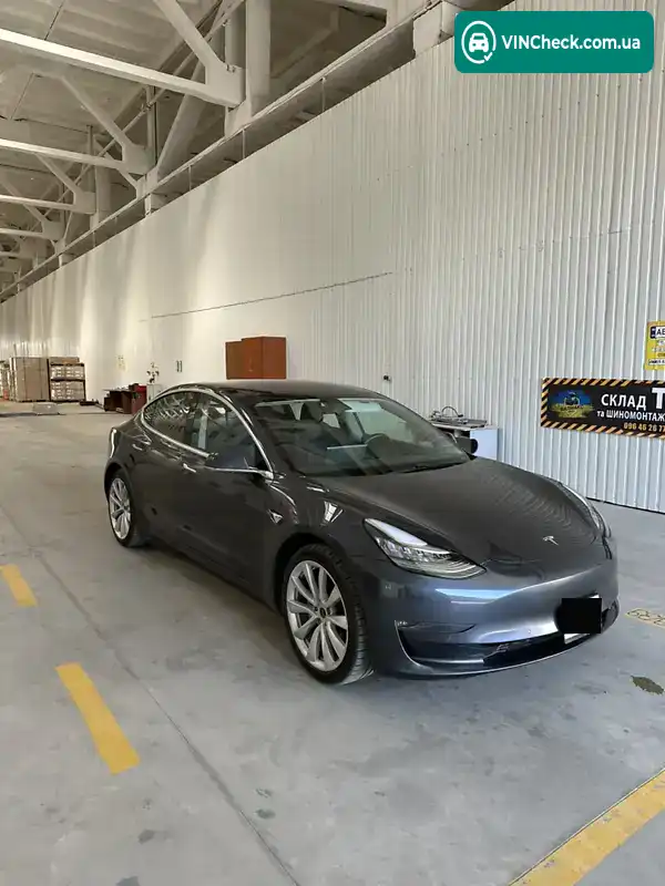 Tesla Model 3 2018, фото з оголошення 1 з 7, VIN 5YJ3E1EA1JF042704