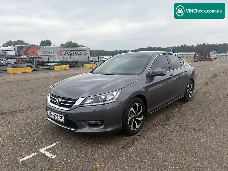 Honda Accord 2013, фото з оголошення 1 з 20, VIN 1HGCR2650DA703881