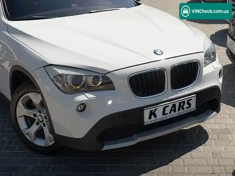 BMW X1 2012, фото з оголошення 2 з 20, VIN WBAVP310XCVT06872
