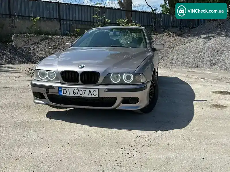 BMW 5 Series 1998, фото з оголошення 1 з 14, VIN WBADD51050BP25144