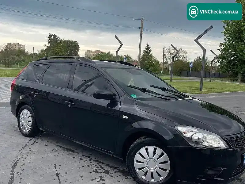 Kia Ceed 2009, фото з оголошення 2 з 15, VIN U5YHB811AAL117421