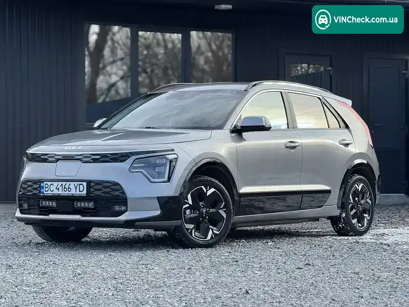 Kia Niro 2023, фото з оголошення 2 з 21, VIN KNACR811FP5054021