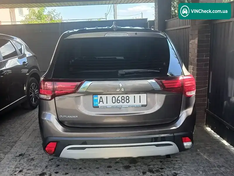 Mitsubishi Outlander 2019, фото з оголошення 1 з 13, VIN JMBXTGF2WLZ000209
