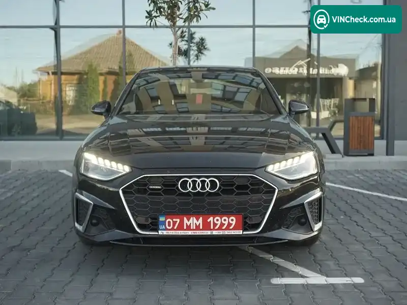 Audi A4 2020, фото з оголошення 2 з 20, VIN WAUENAF46LN006297