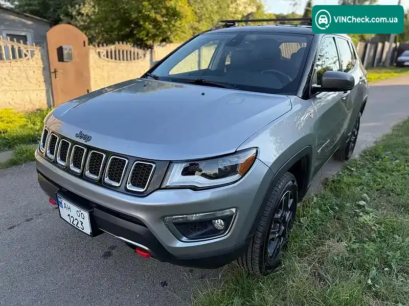 Jeep Compass 2019, фото з оголошення 1 з 12, VIN 3C4NJDDB5KT722334