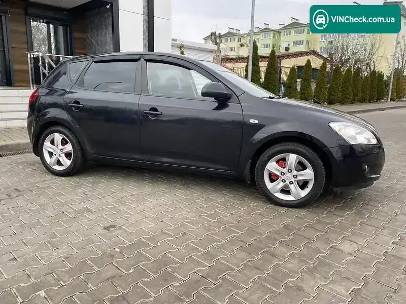 Kia Ceed 2008, фото з оголошення 2 з 12, VIN Y6LFF24229L009649