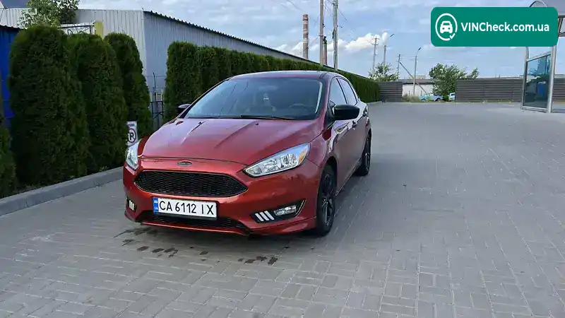 Ford Focus 2018, фото з оголошення 2 з 20, VIN 1FADP3F29JL251726