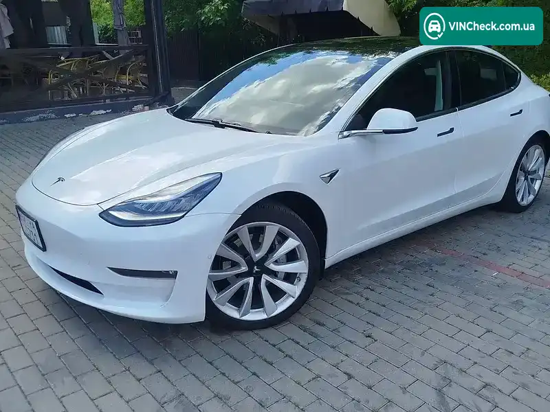 Tesla Model 3 2020, фото з оголошення 2 з 17, VIN 5YJ3E1EA7LF786634