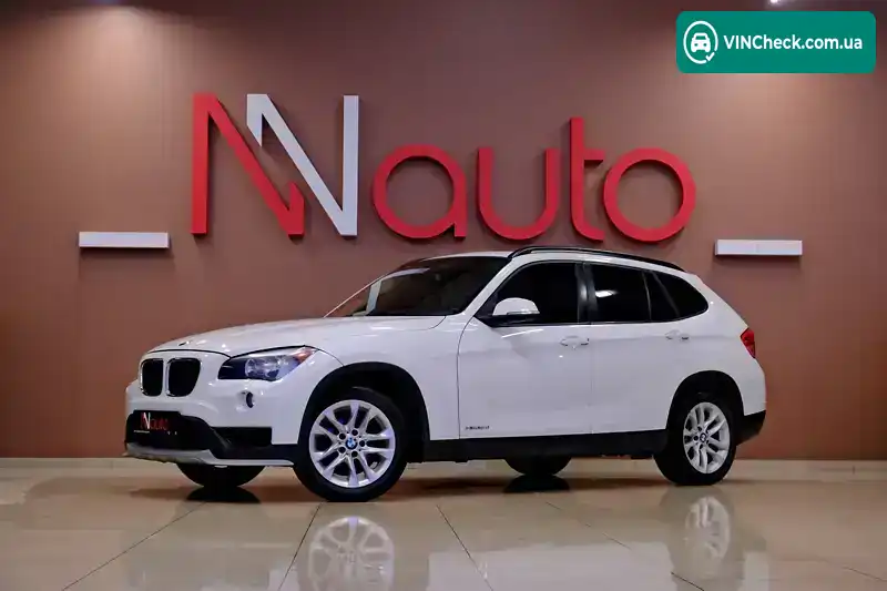 BMW X1 2014, фото з оголошення 1 з 21, VIN WBAVL1C54FVY31424