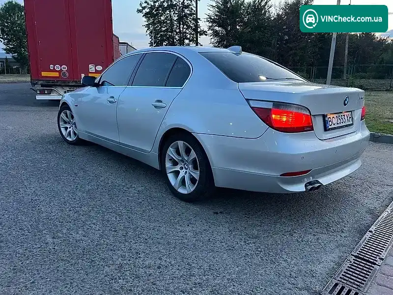 BMW 5 Series 2003, фото з оголошення 1 з 8, VIN WBANA31070B010707
