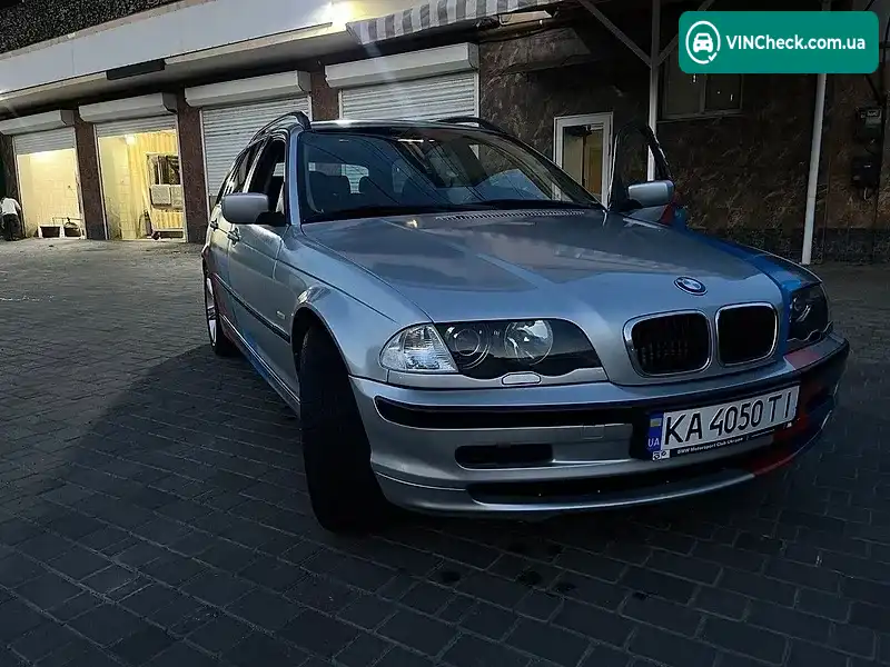 BMW 3 Series 2001, фото з оголошення 1 з 13, VIN WBAAX710X0PE52049