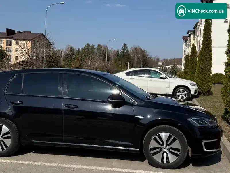 Volkswagen Golf 2017, фото з оголошення 2 з 17, VIN WVWZZZAUZJW903225