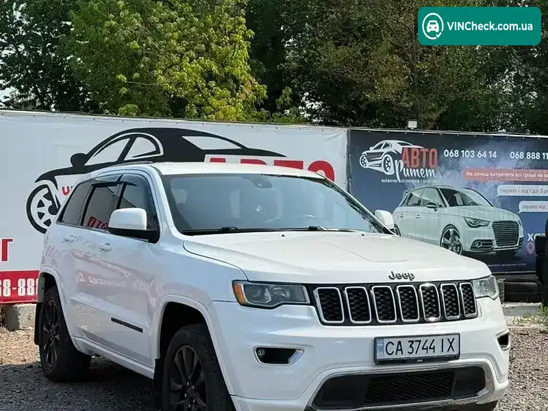 Jeep Grand Cherokee 2017, фото з оголошення 1 з 16, VIN 1C4RJFAG5HC865818
