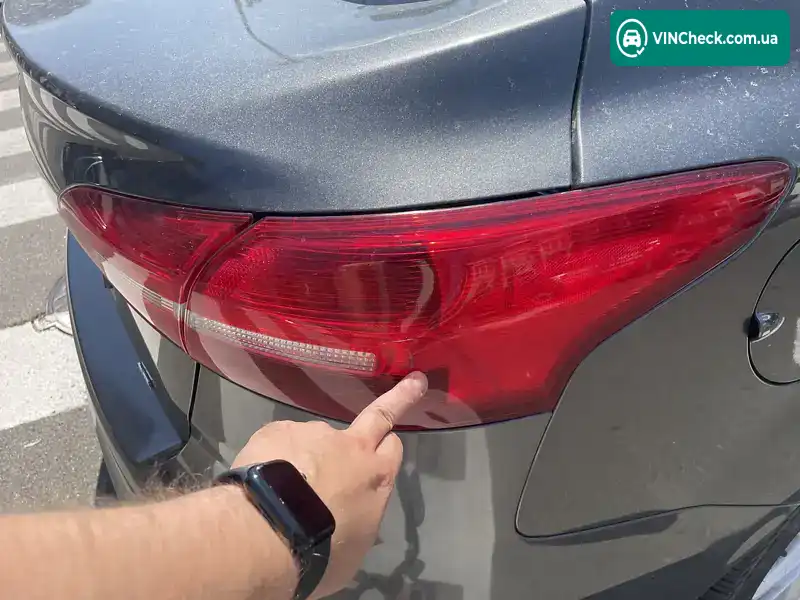 Ford Focus 2017, фото з оголошення 2 з 16, VIN 1FADP3F2XJL230898