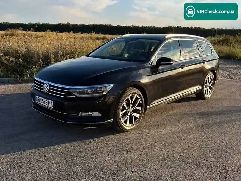 Volkswagen Passat 2018, фото з оголошення 2 з 18, VIN WVWZZZ3CZJE247028