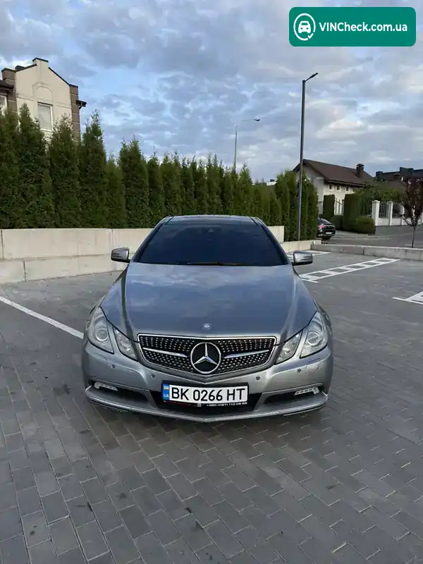 Mercedes-Benz E-Class 2010, фото з оголошення 2 з 20, VIN WDD2073021F069971
