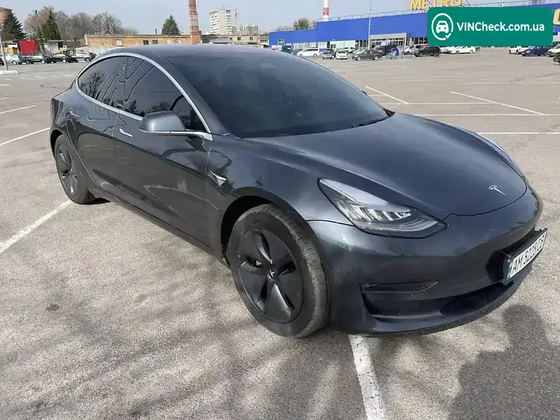 Tesla Model 3 2018, фото з оголошення 2 з 15, VIN 5YJ3E1EA9JF026864