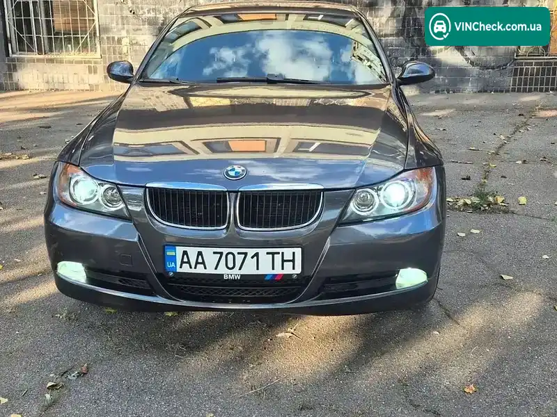 BMW 3 Series 2005, фото з оголошення 1 з 13, VIN WBAVA71070KP95463