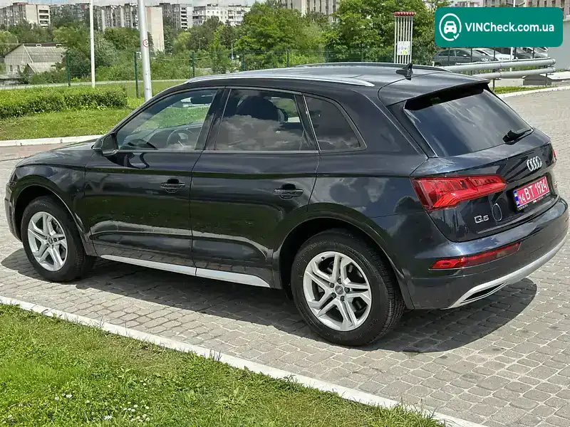 Audi Q5 2018, фото з оголошення 2 з 20, VIN WA1ANAFY4J2051588