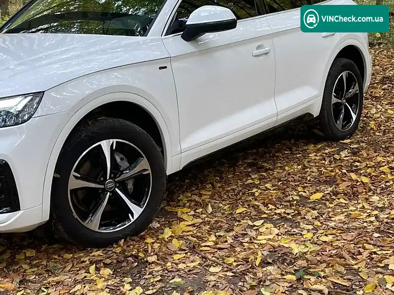 Audi Q5 2022, фото з оголошення 2 з 20, VIN WA1AAAFY2N2099012