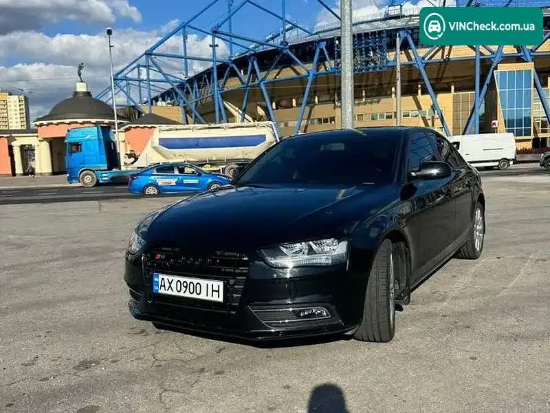 Audi A4 2013, фото з оголошення 1 з 20, VIN WAUAFAFL9EA082318