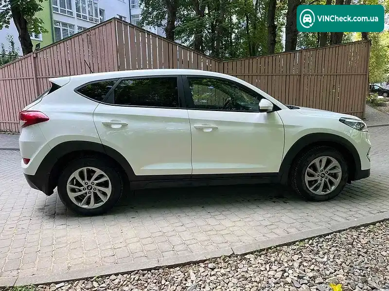 Hyundai Tucson 2017, фото з оголошення 1 з 20, VIN KM8J23A4XHU569424