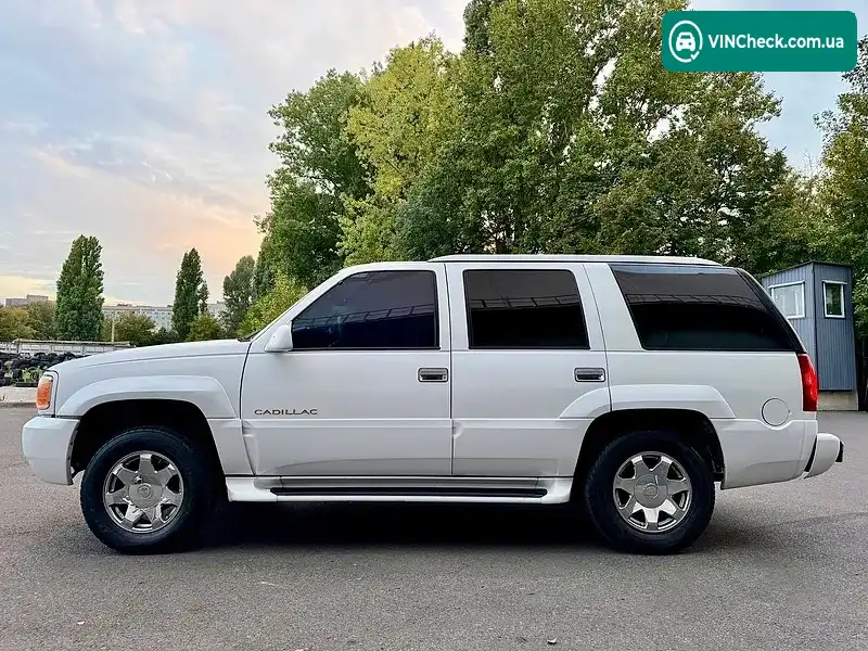 Cadillac Escalade 2000, фото з оголошення 2 з 20, VIN 1GYEK63R4YR194675