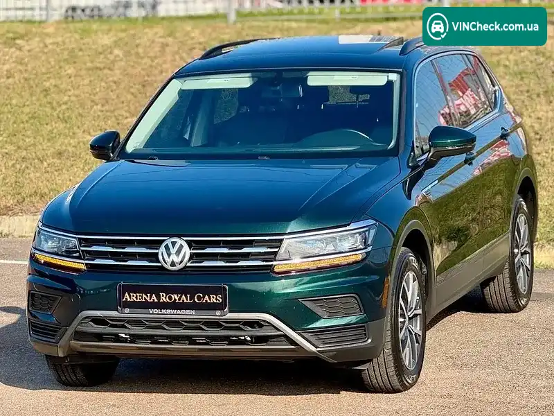 Volkswagen Tiguan 2019, фото з оголошення 1 з 20, VIN 3VV3B7AX4KM157737