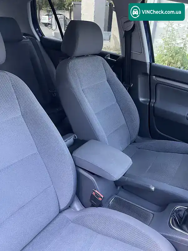 Volkswagen Golf 2005, фото з оголошення 1 з 20, VIN WVWZZZ1KZ6P014089