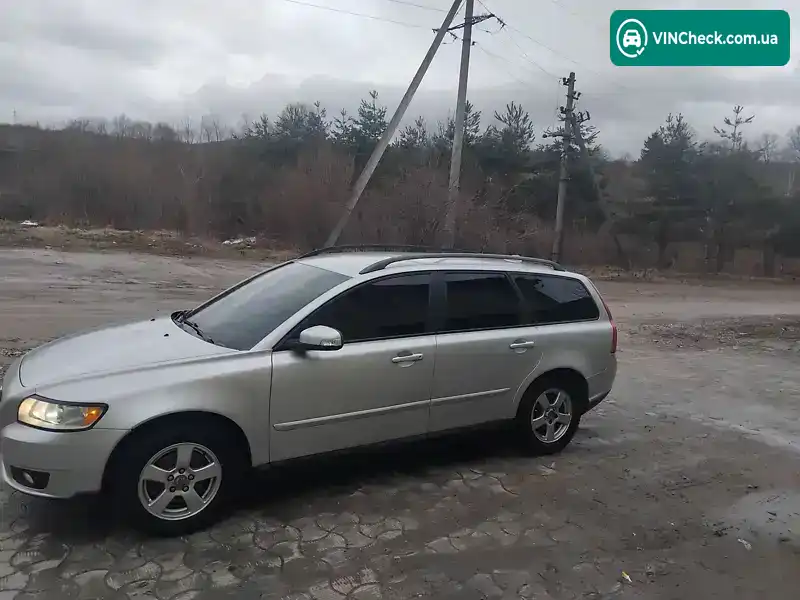 Volvo V50 2007, фото з оголошення 2 з 20, VIN YV1MW765282394177