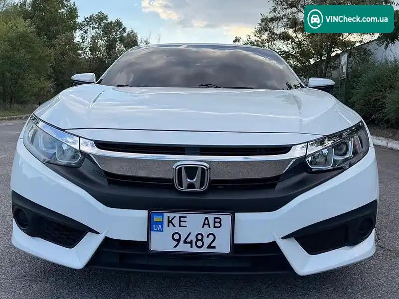 Honda Civic 2017, фото з оголошення 2 з 19, VIN 2HGFC2F63HH036508