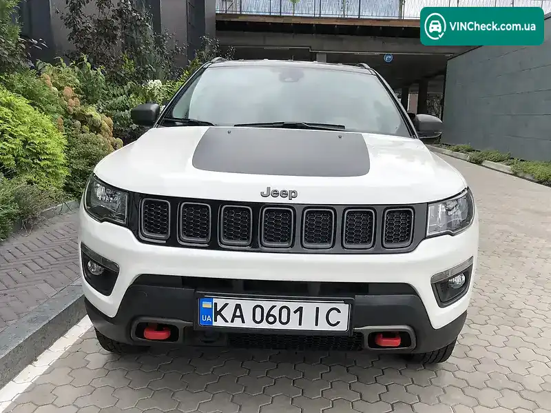 Jeep Compass 2020, фото з оголошення 2 з 20, VIN 3C4NJDDB5MT564600
