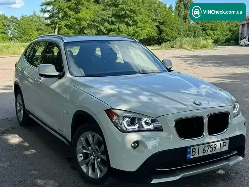 BMW X1 2012, фото з оголошення 1 з 18, VIN WBAVL1C54CVR78872