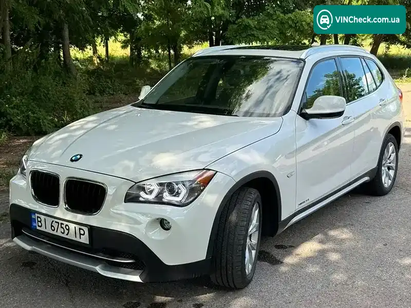 BMW X1 2012, фото з оголошення 2 з 18, VIN WBAVL1C54CVR78872